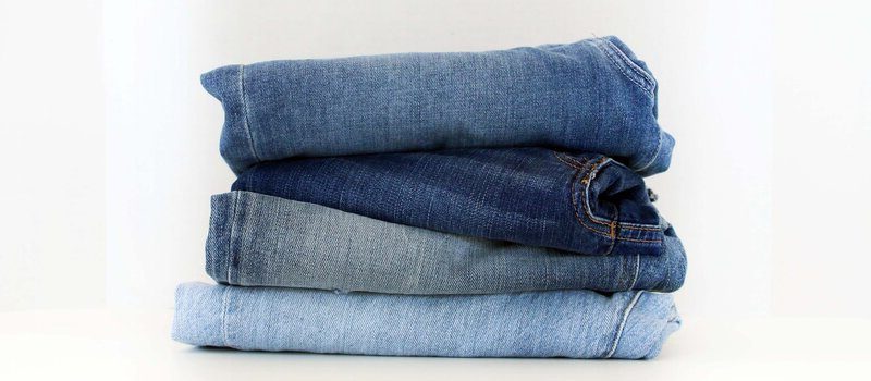 Should Jeans Be Hung or Folded? The Correct Answer Is Here!