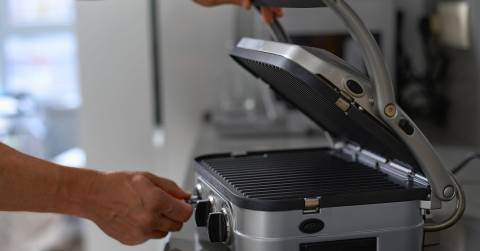 The 7 Best Electric Grills For Apartments For 2024