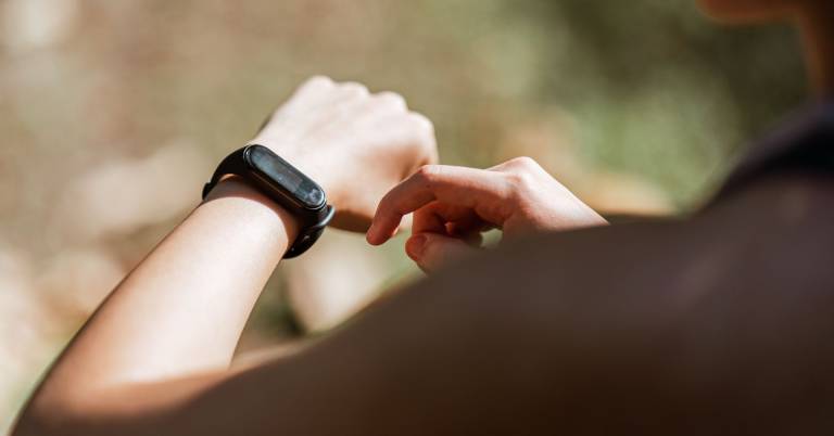 Best Fitness Watch For Hiking